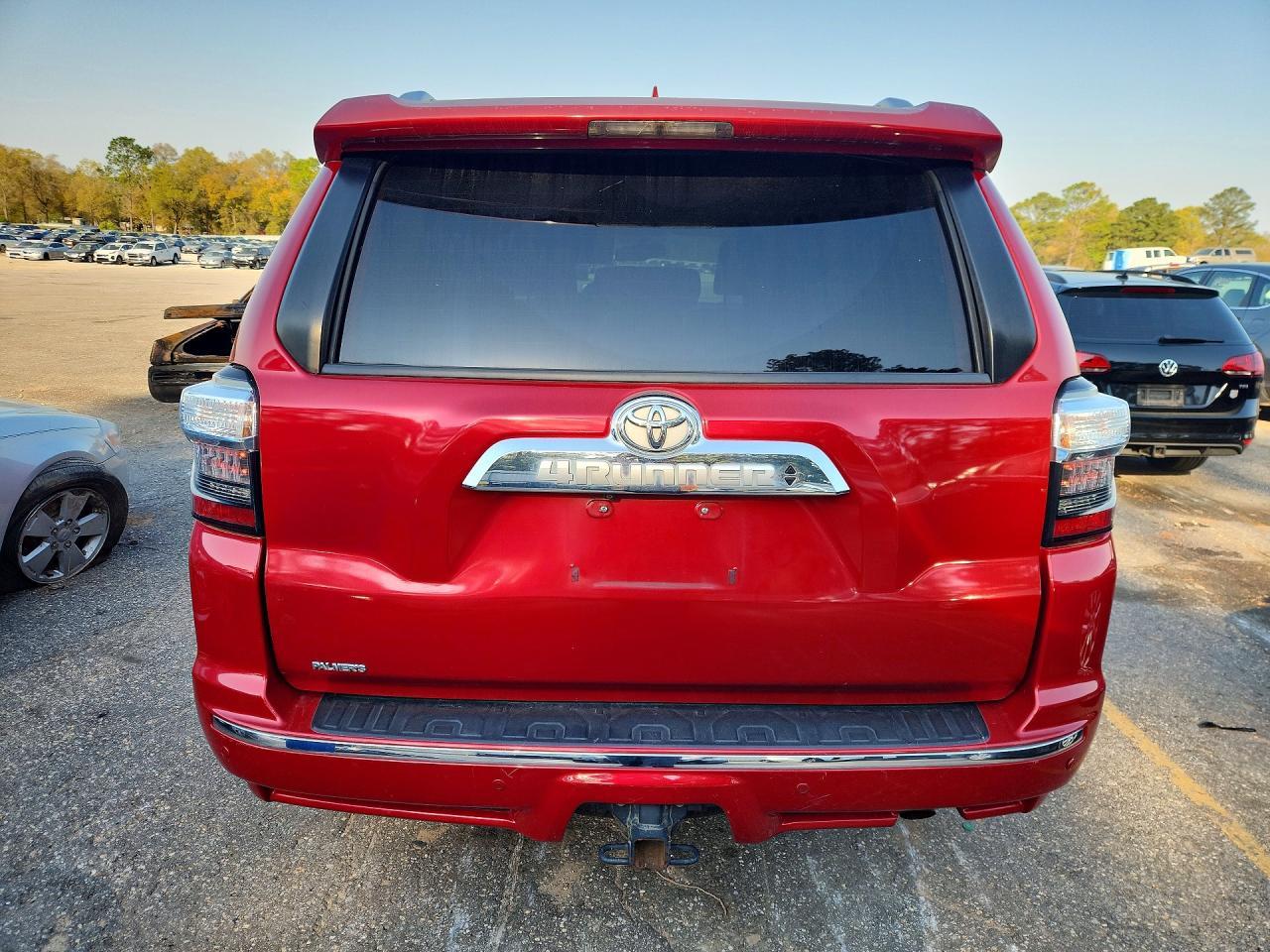 2014 Toyota 4Runner Limited/Trail - Image 6