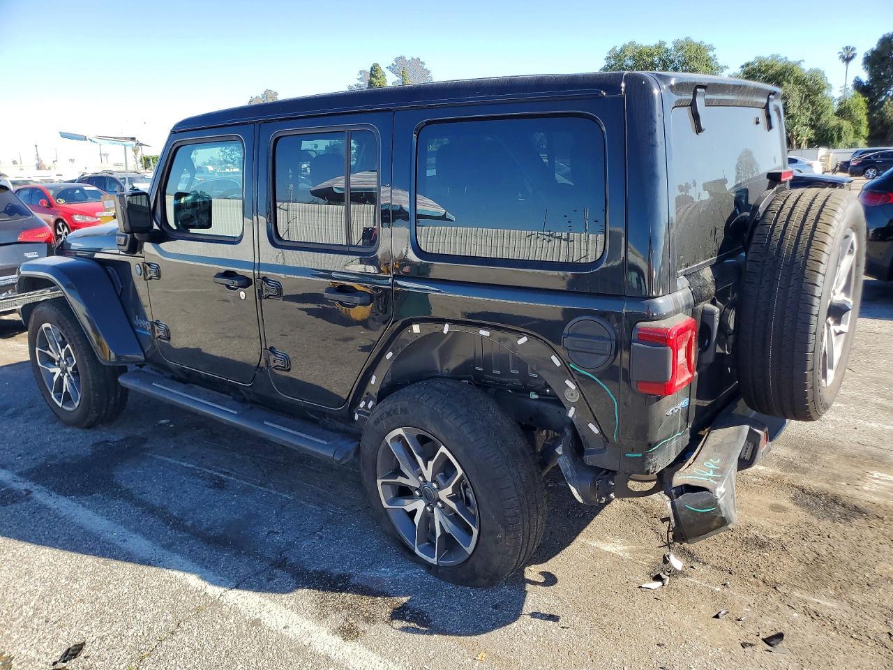 2024 Jeep Wrangler 4Xe - Image 2