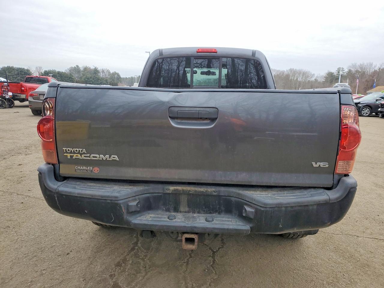 2014 Toyota Tacoma V6 - Фото 6