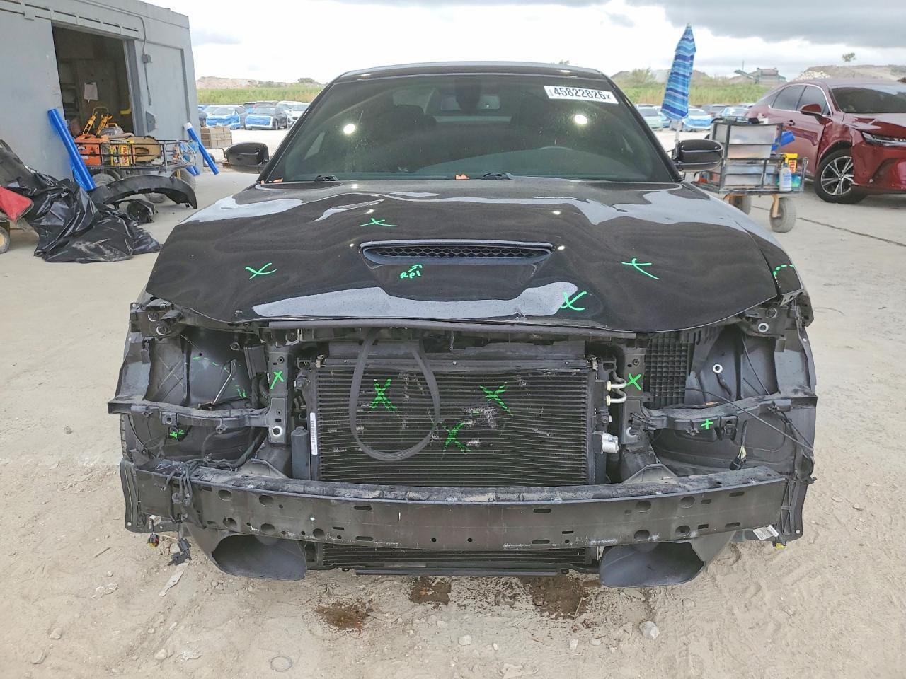 2018 Dodge Charger R - Image 5