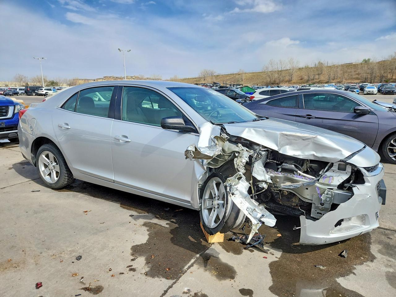 2014 Chevrolet Malibu Ls - Image 4