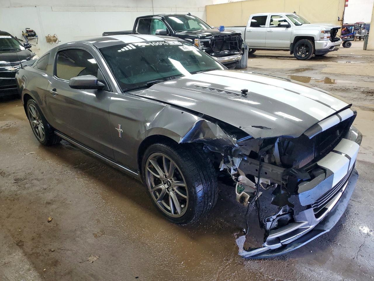2014 Ford Mustang - Фото 4