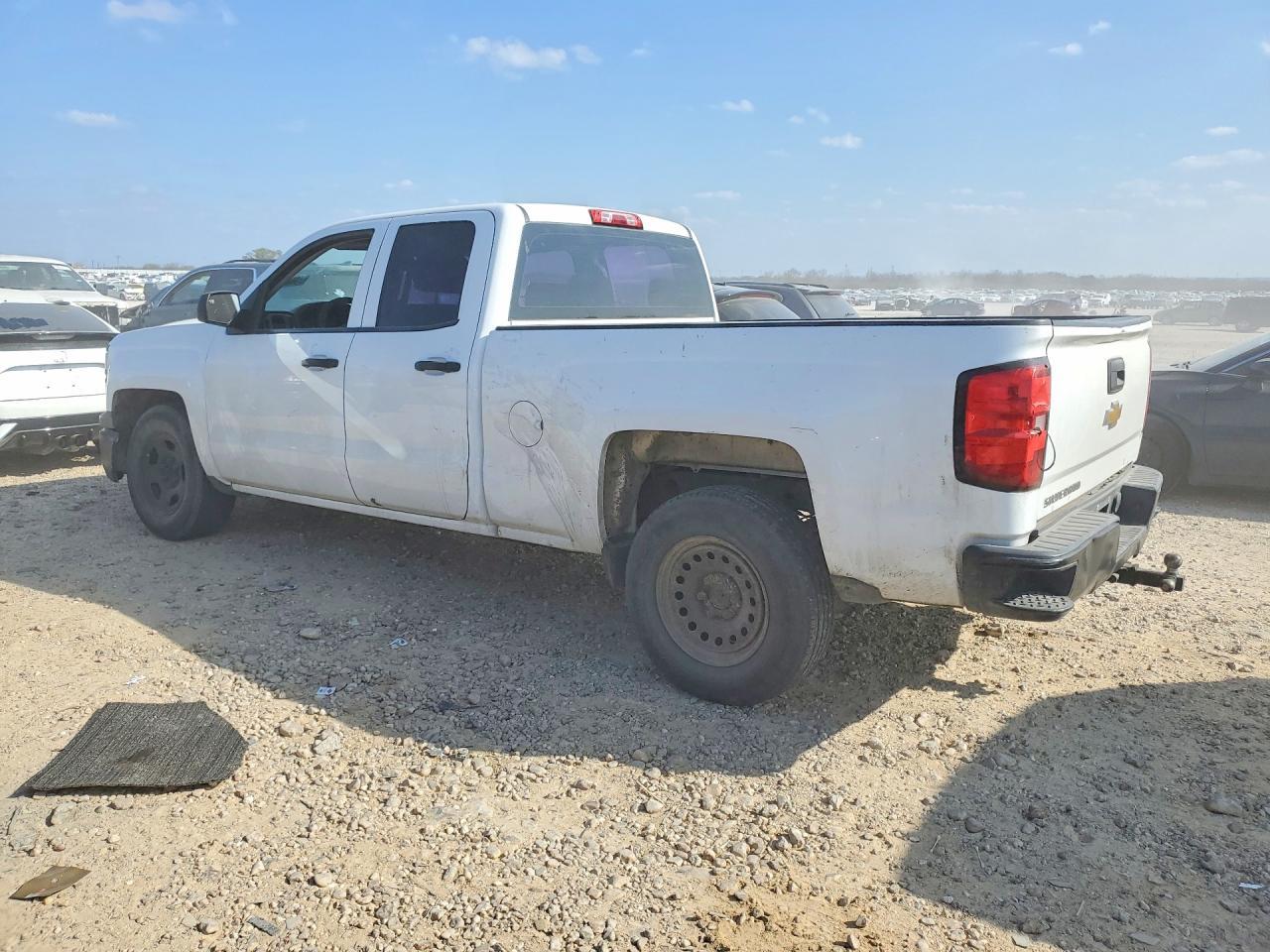 2014 Chevrolet Silverado C1500 - Image 2
