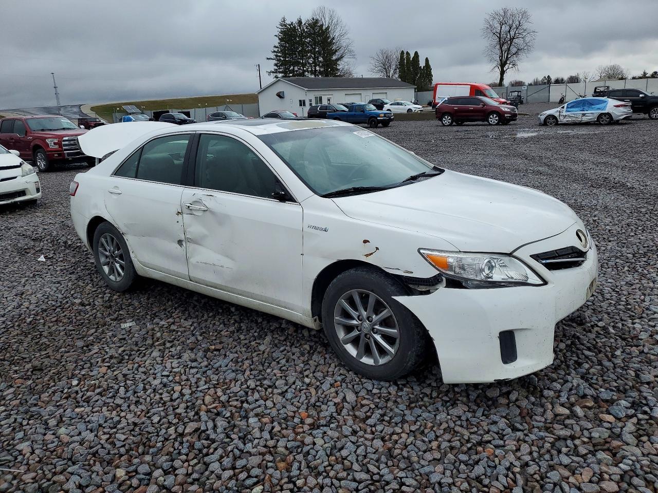 2010 Toyota Camry Hybrid Base - Image 4