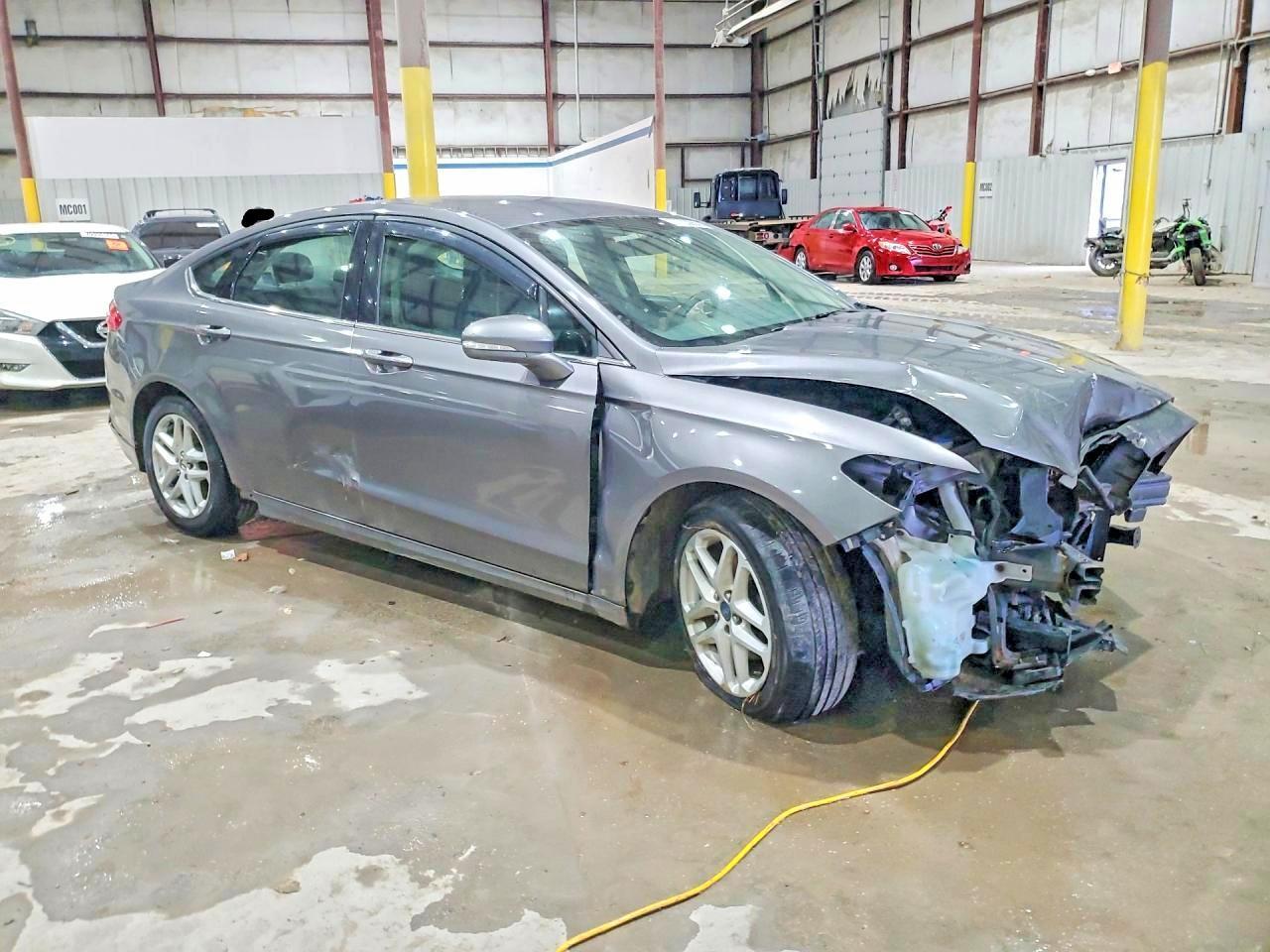 2014 Ford Fusion Se - Image 4