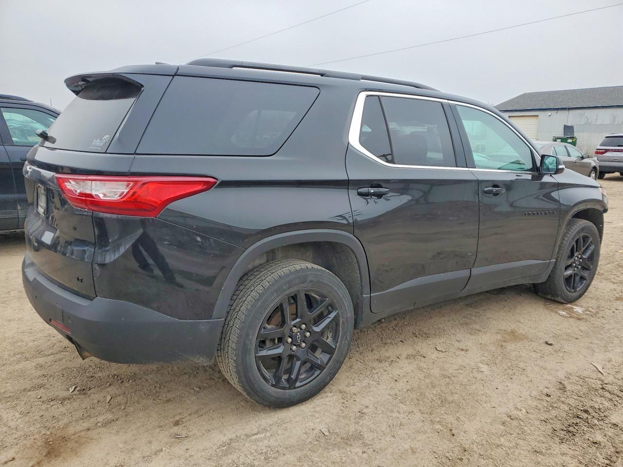 2019 Chevrolet Traverse Lt - Image 3