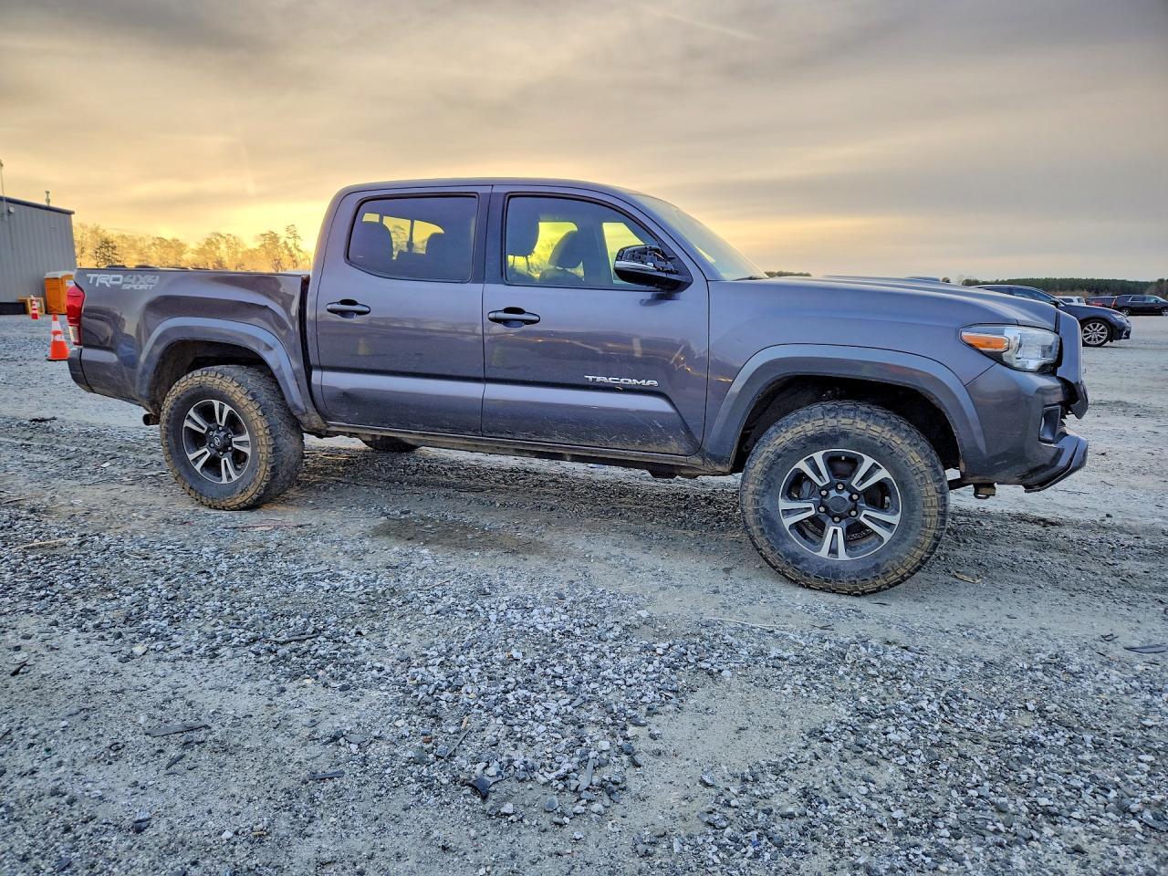 2016 Toyota Tacoma Trd Sport - Фото 4