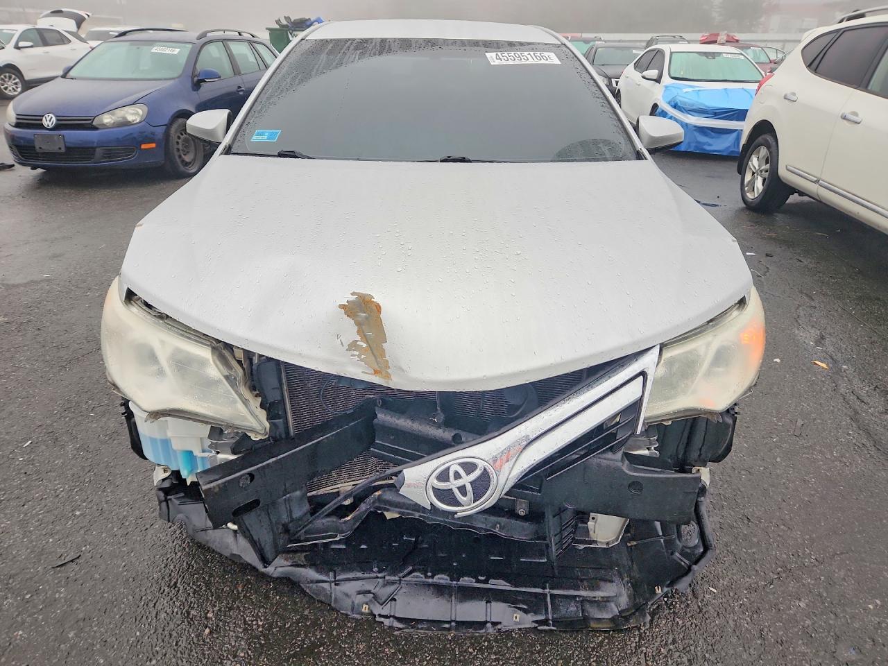 2013 Toyota Camry Le - Image 5