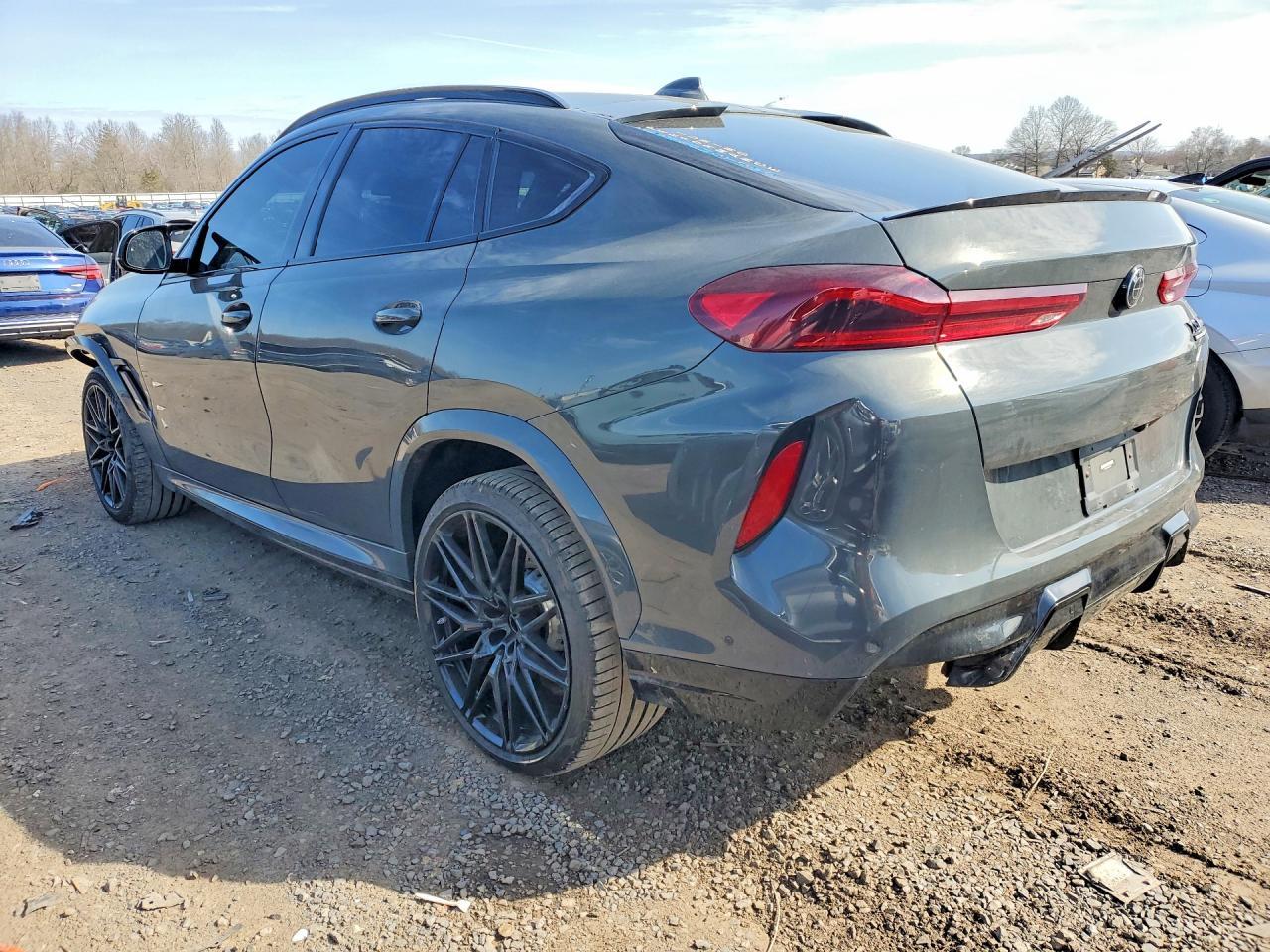 2022 BMW X6 M - Фото 2