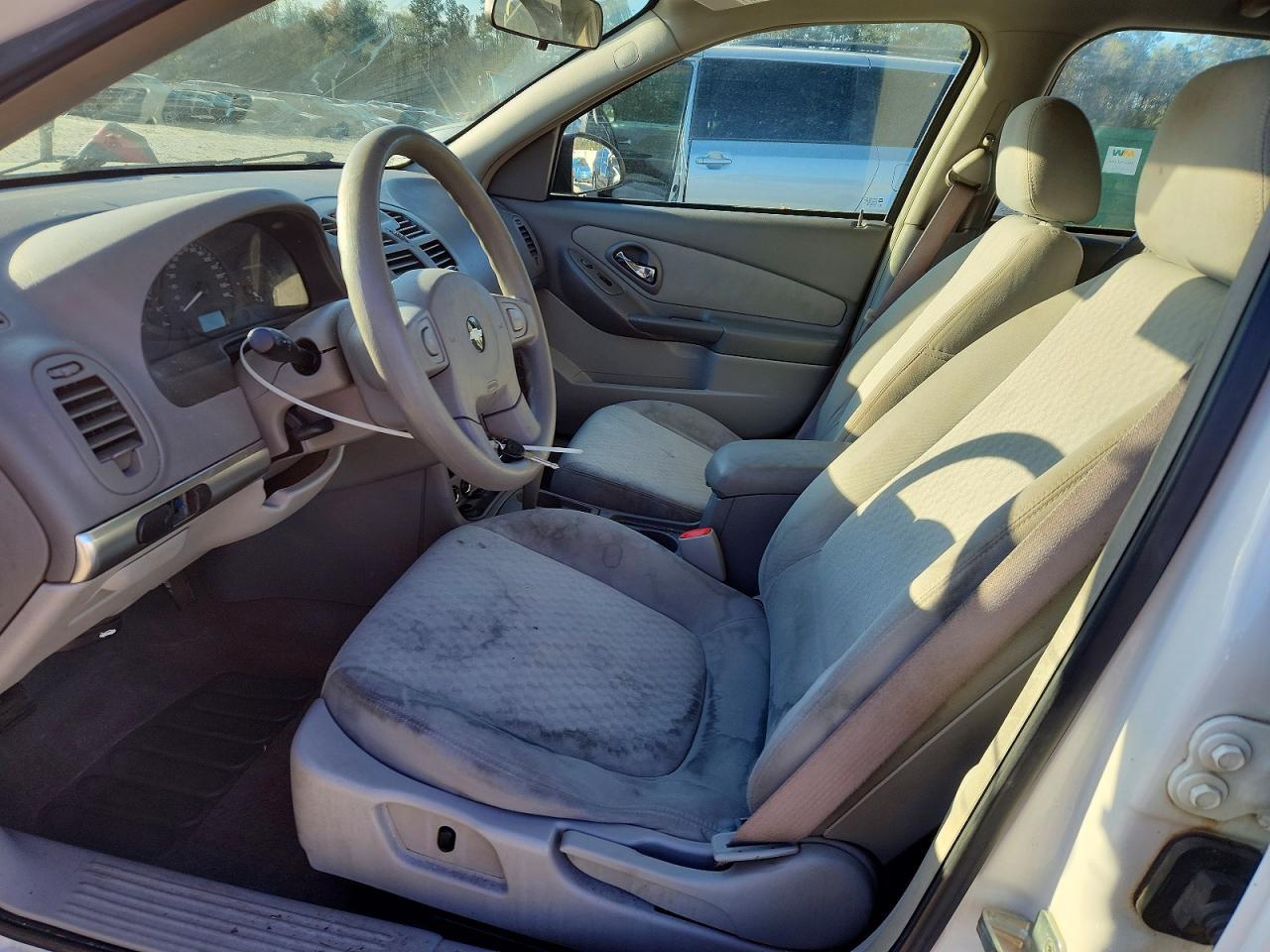 2004 Chevrolet Malibu - Фото 7