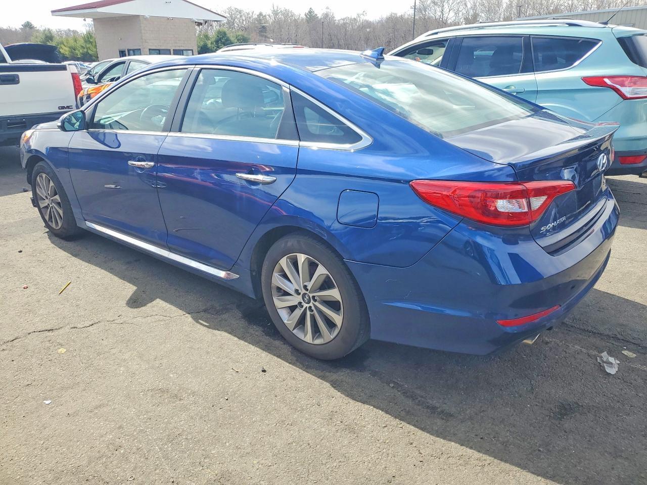 2017 Hyundai Sonata Sport - Фото 2