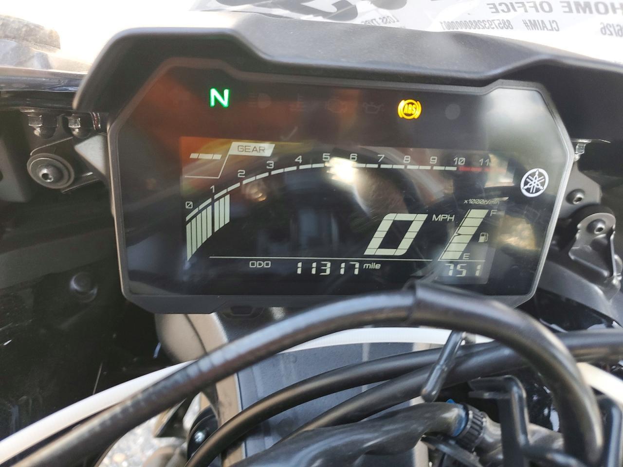 2025 Yamaha Yzfr7 - Image 7