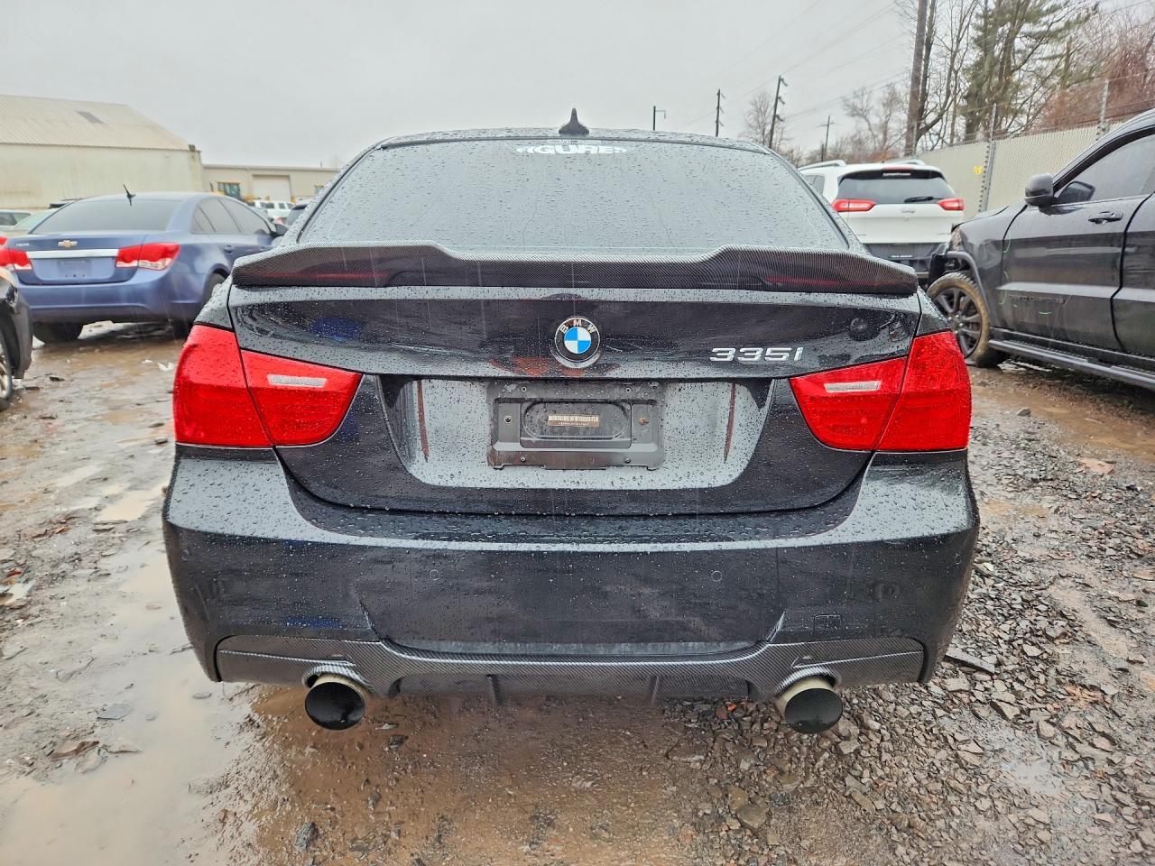 2010 BMW 335 I - Фото 6