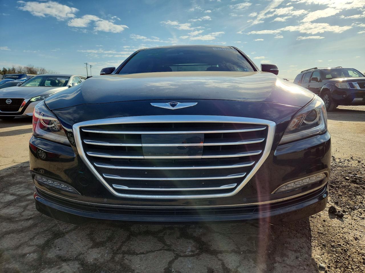 2016 Hyundai Genesis 3.8L - Фото 5