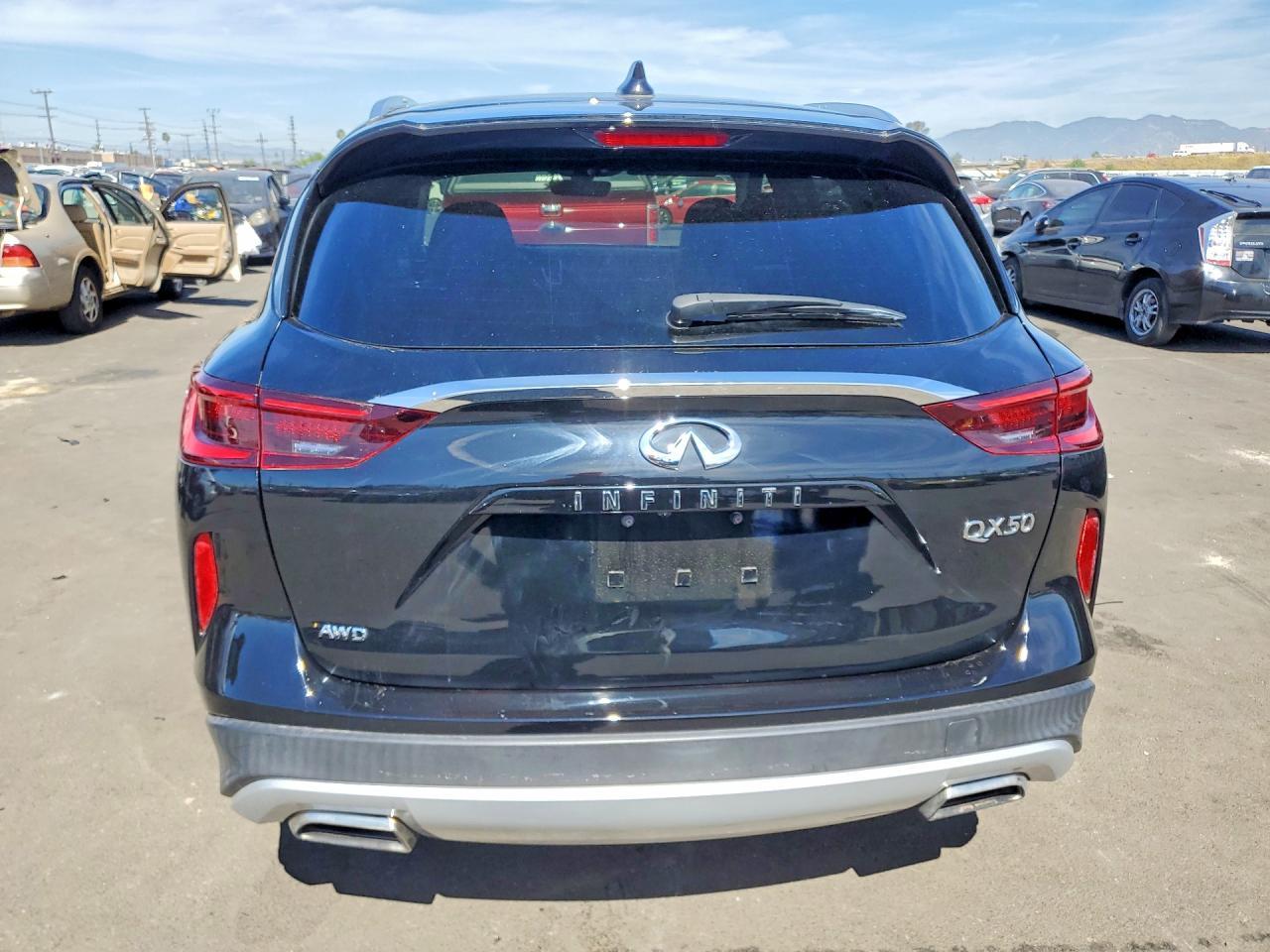 2025 Infiniti Qx50 Luxe - Фото 6