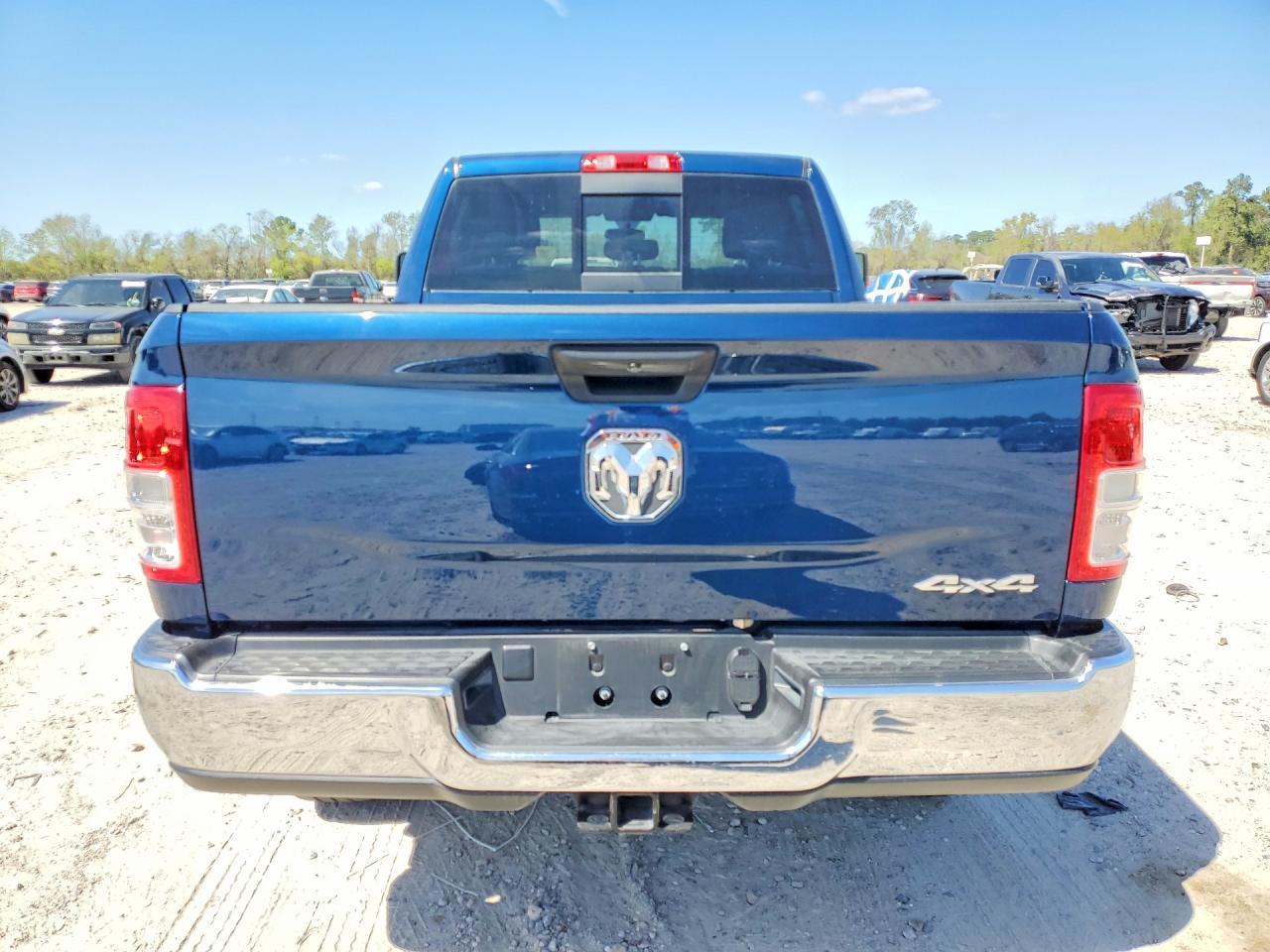 2024 Ram 2500 Tradesman - Фото 6