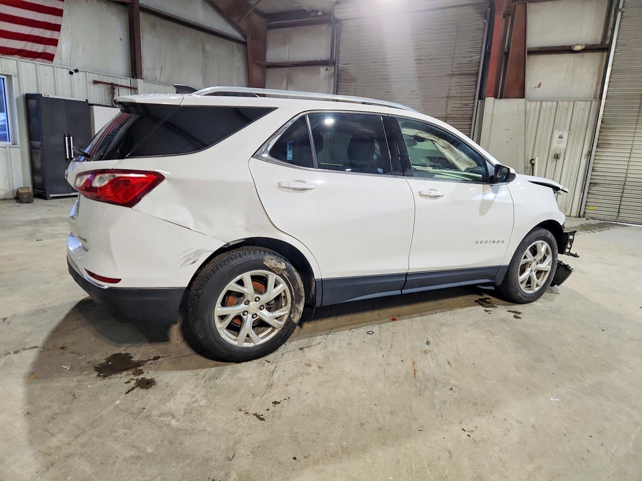 2020 Chevrolet Equinox Lt - Image 3