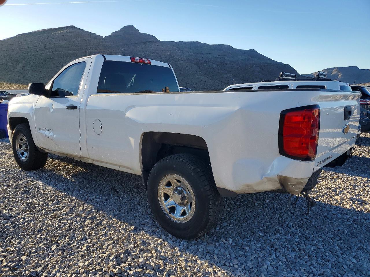 2014 Chevrolet Silverado C1500 - Фото 2