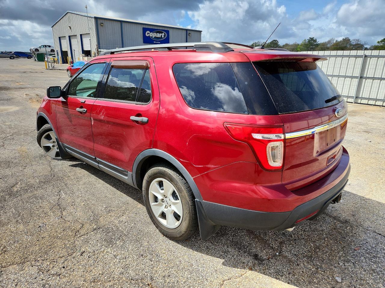 2014 Ford Explorer - Image 2