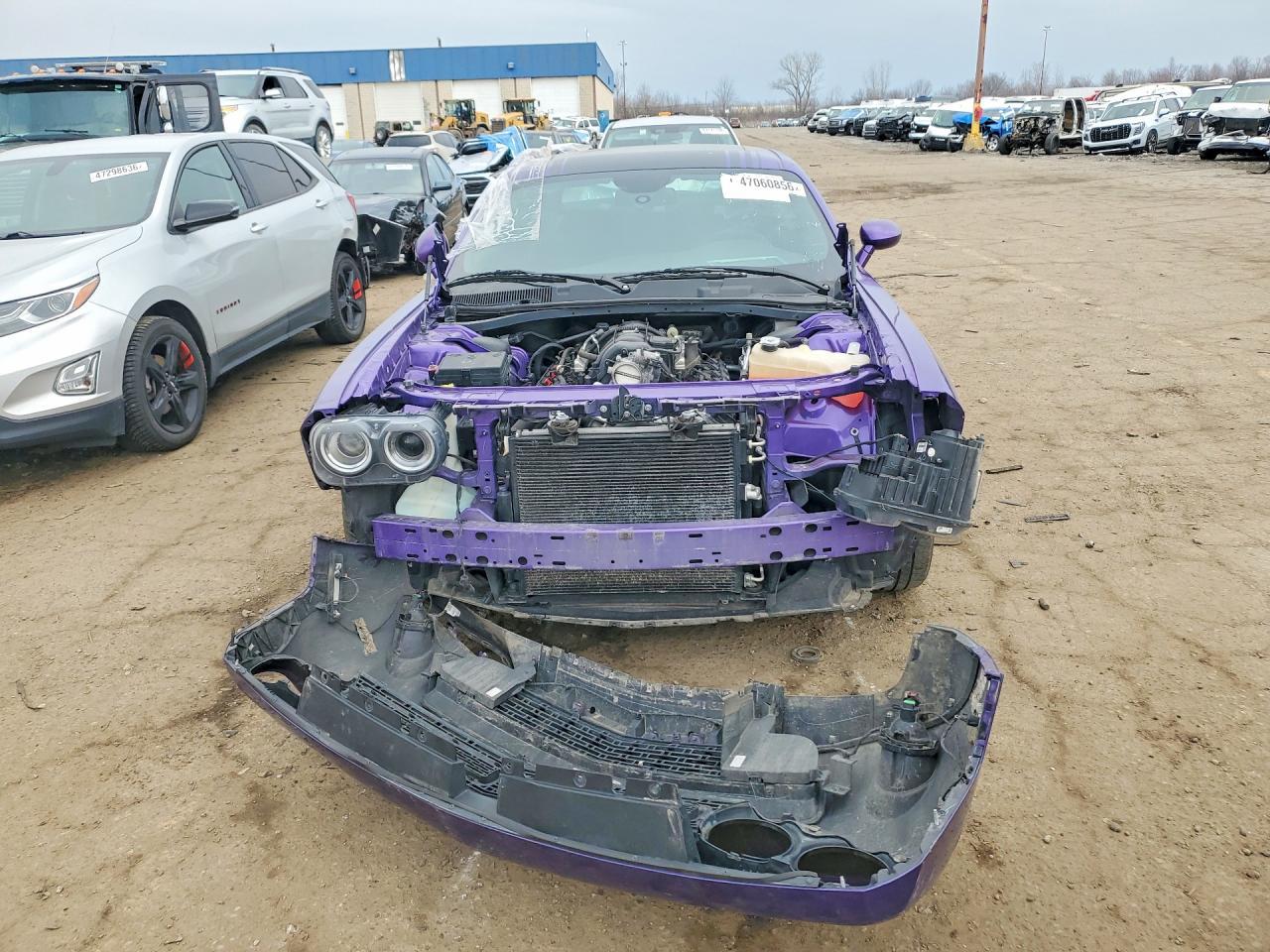 2016 Dodge Challenger R - Image 5