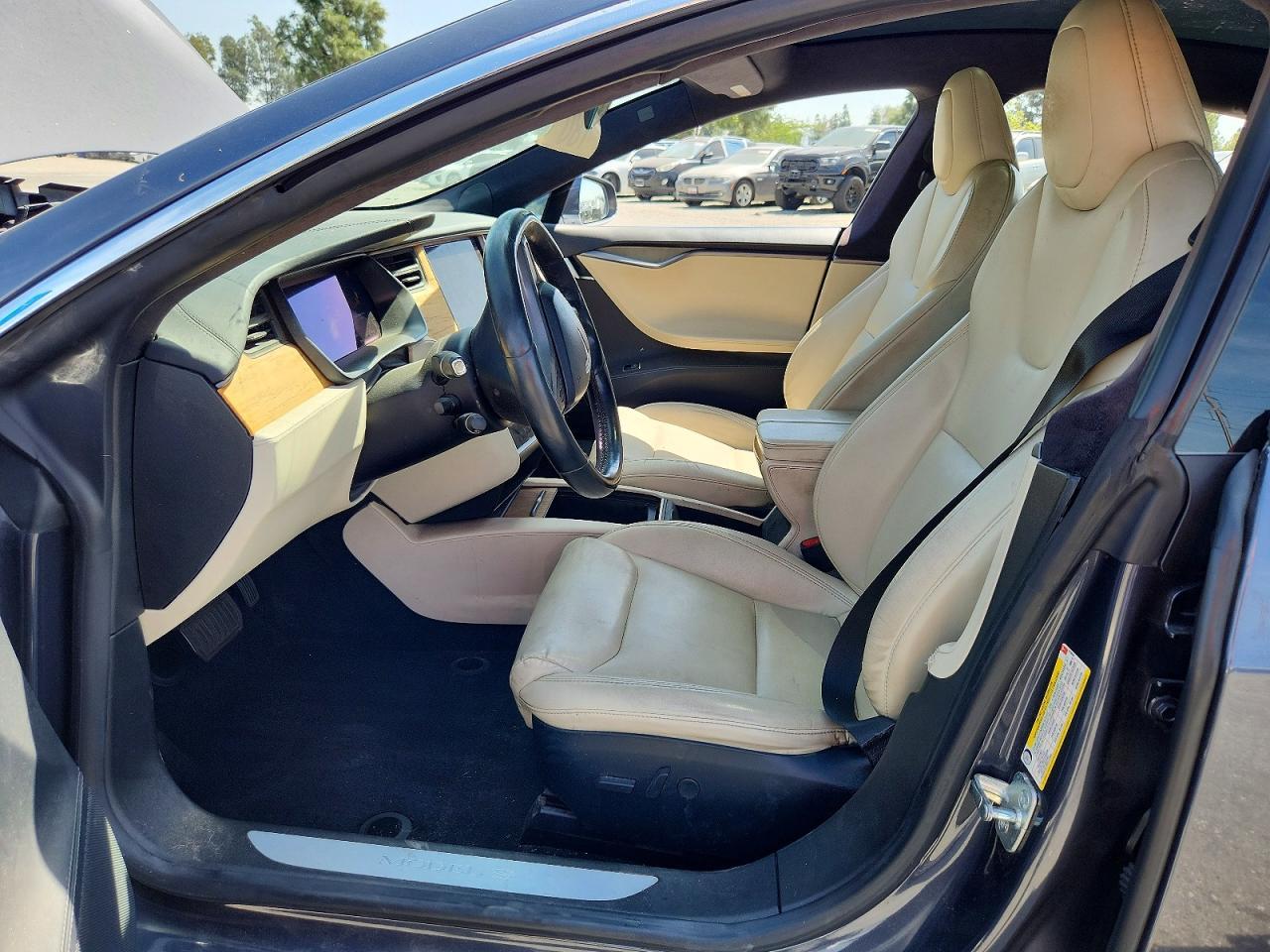 2020 Tesla Model S - Фото 7
