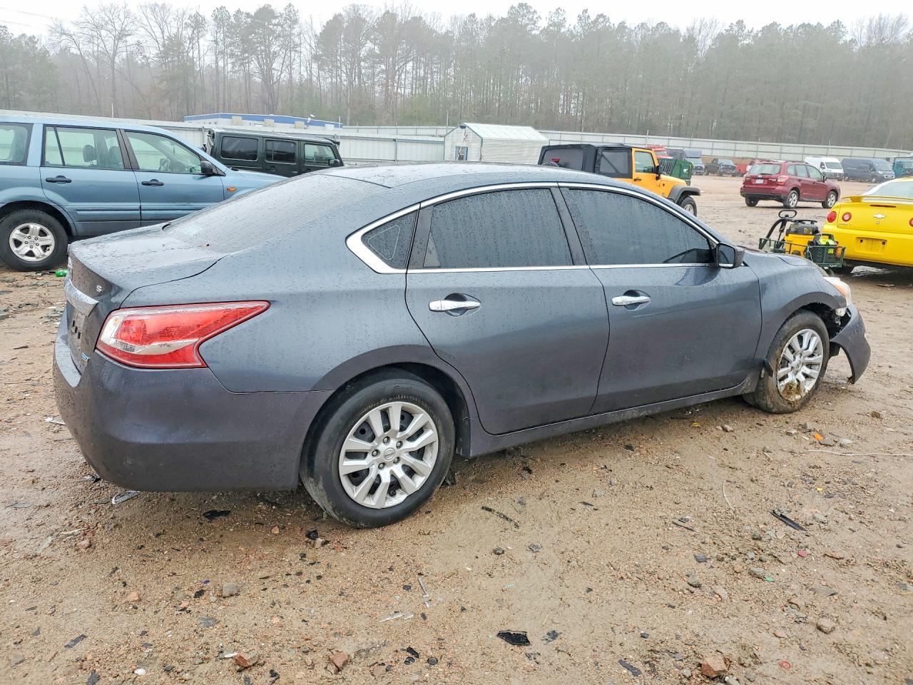 2013 Nissan Altima 2.5 - Фото 3