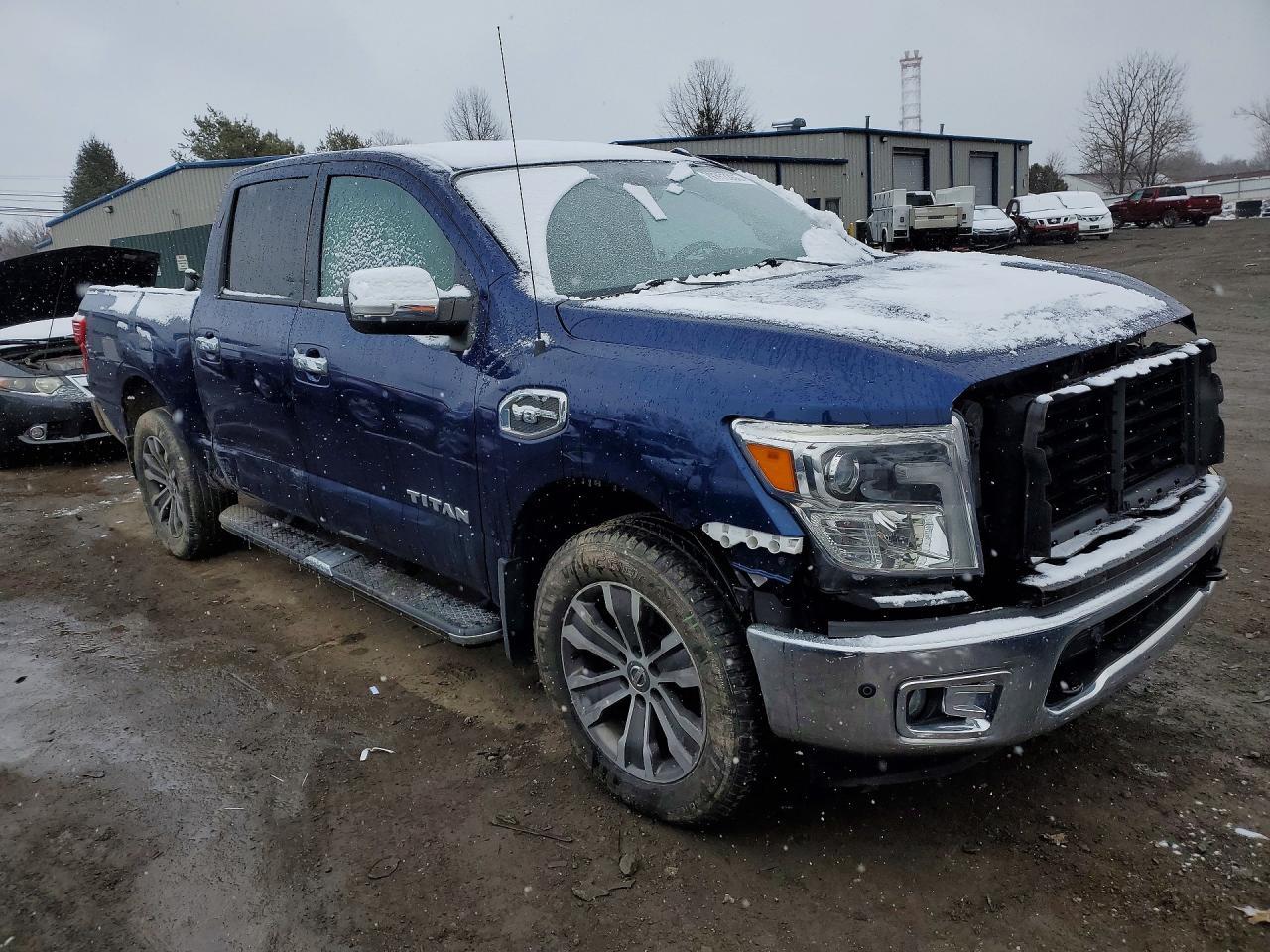 2017 Nissan Titan Sl - Image 4