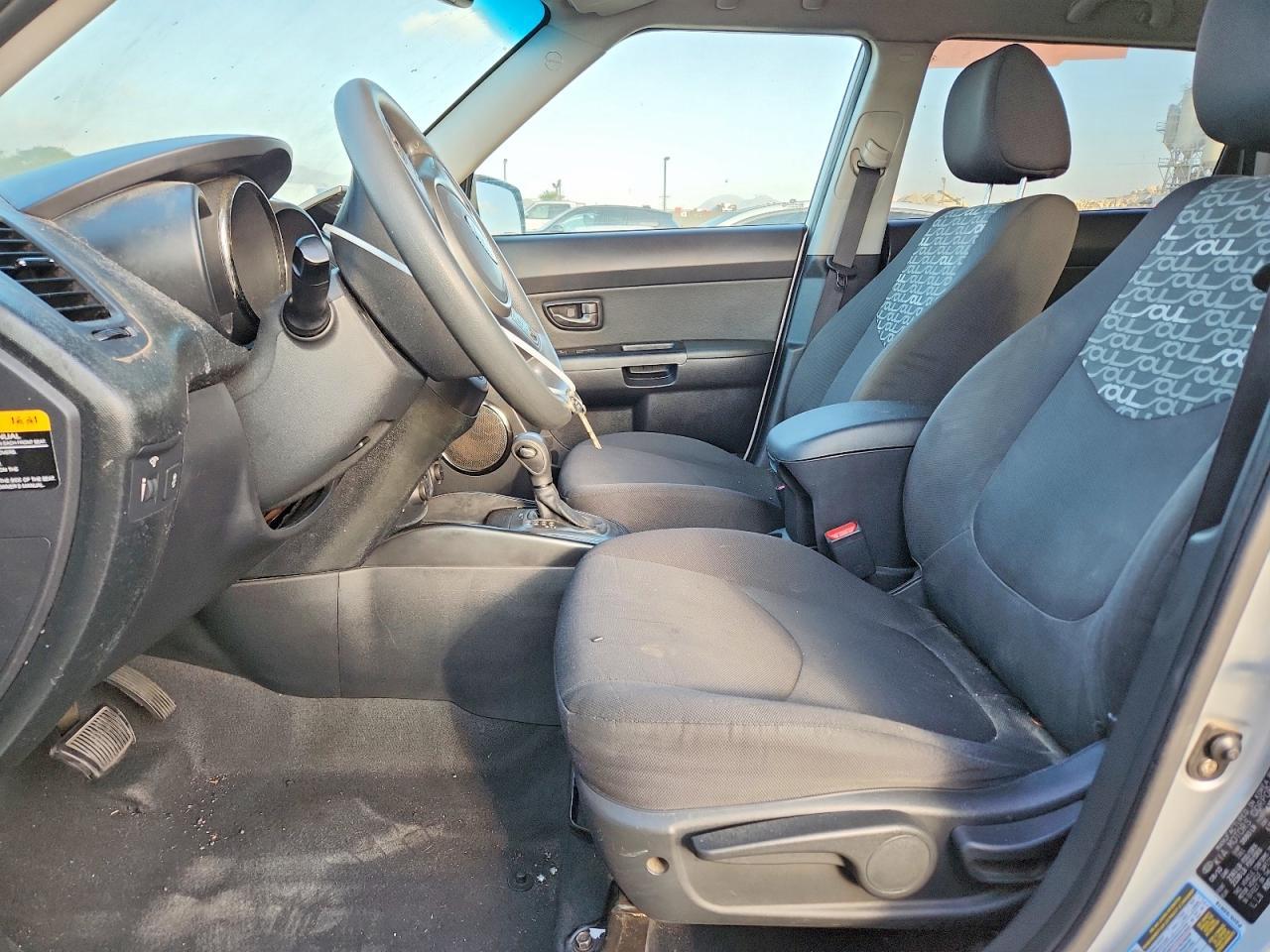 2011 Kia Soul + - Фото 7