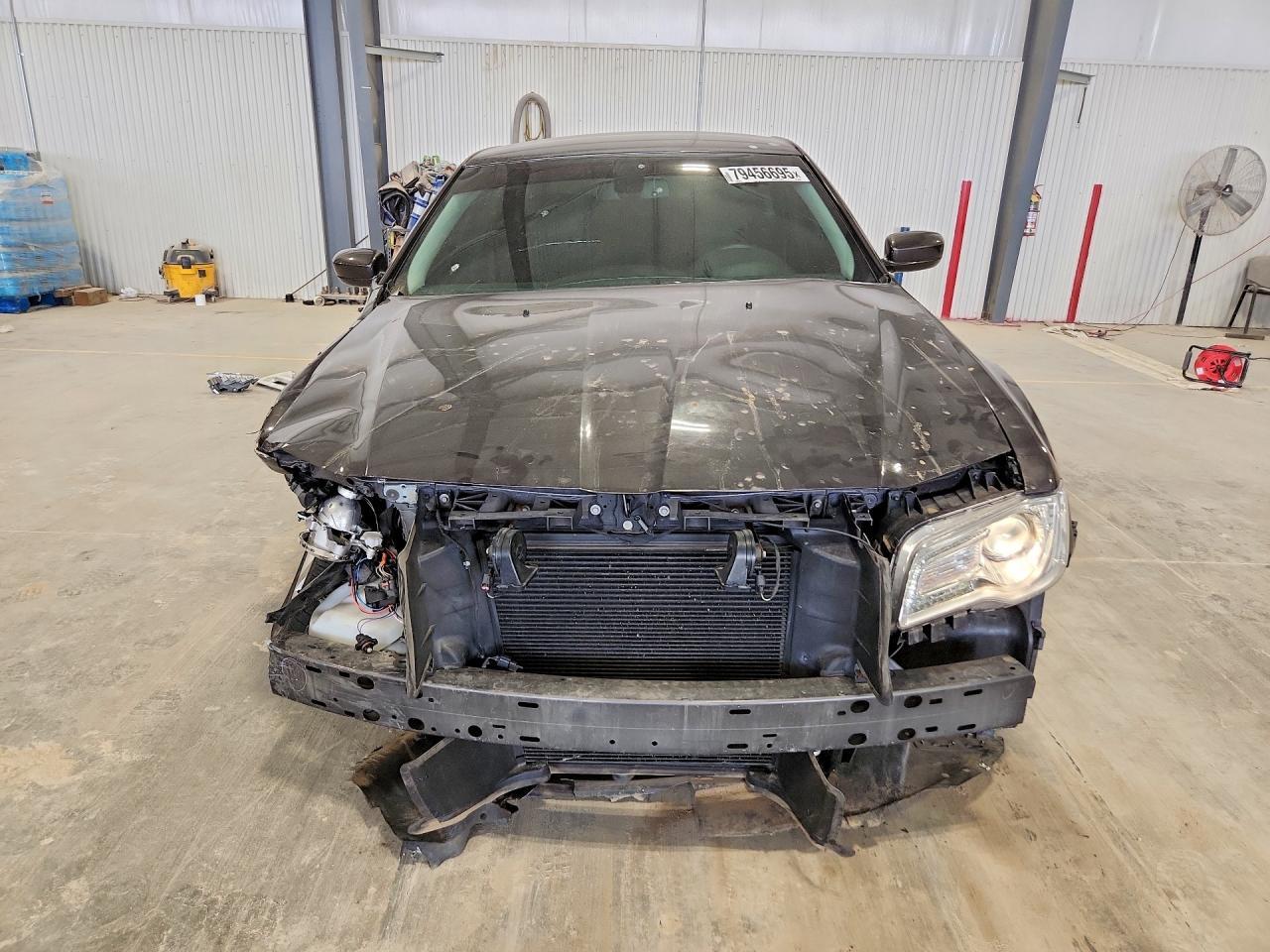 2019 Chrysler 300 Touring - Фото 5