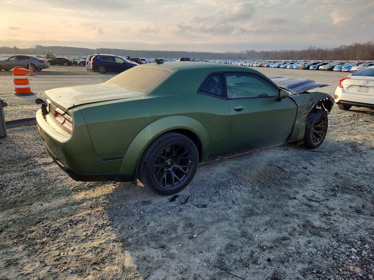 2022 Dodge Challenger R - Фото 3