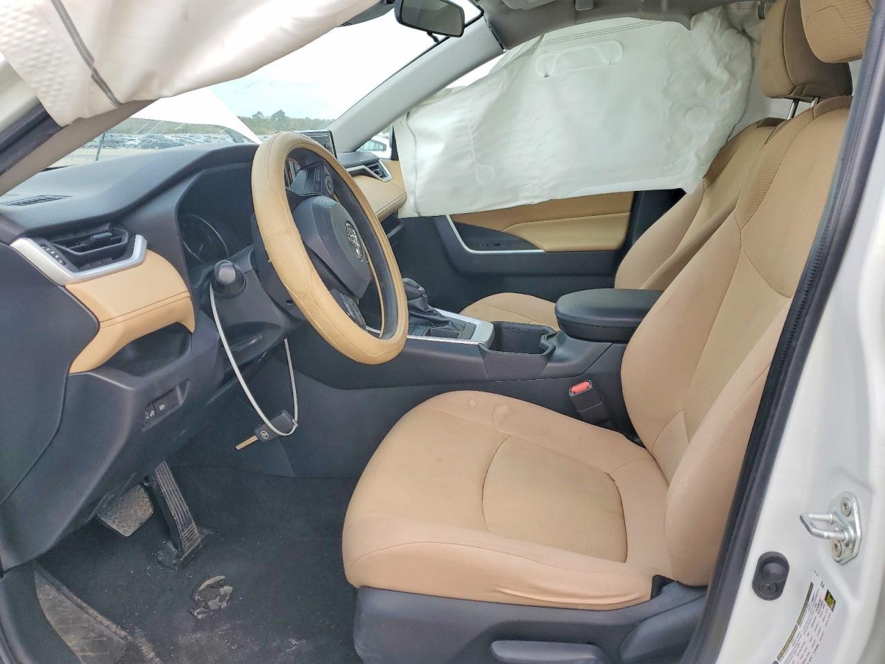 2022 Toyota Rav4 Le - Фото 7