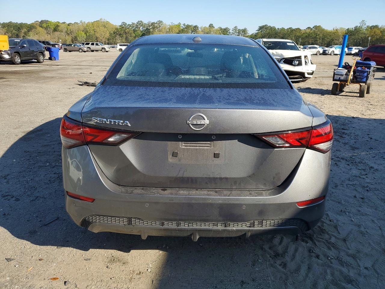 2025 Nissan Sentra Sv - Image 6
