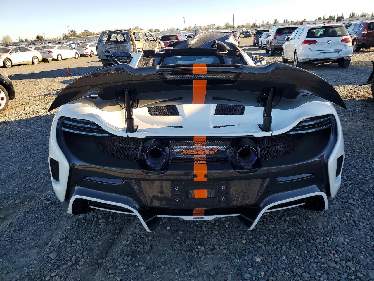 2016 Mclaren 675Lt - Фото 6