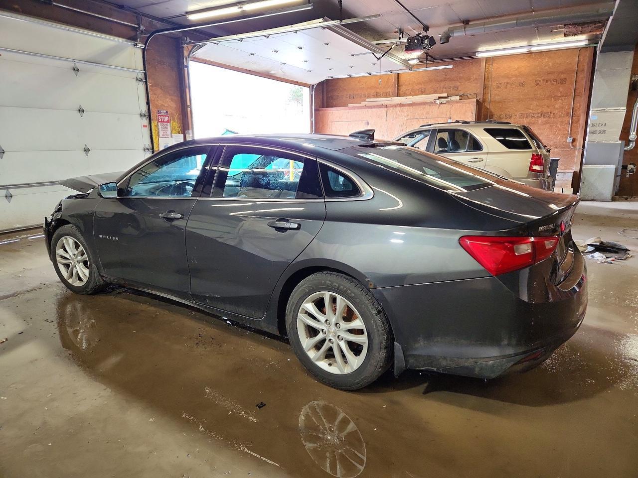 2017 Chevrolet Malibu Lt - Фото 2