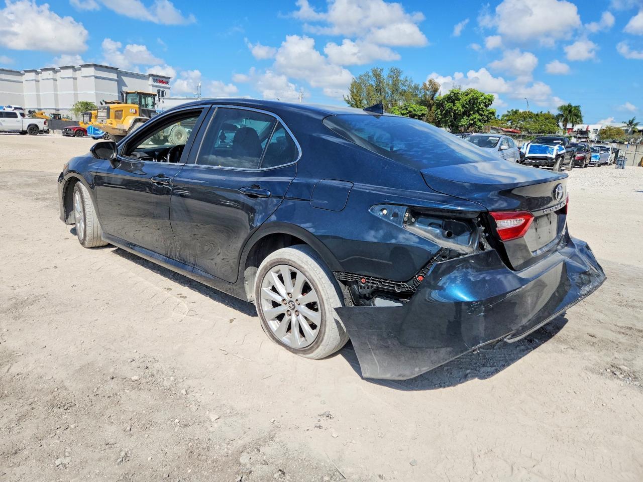 2020 Toyota Camry Le - Image 2