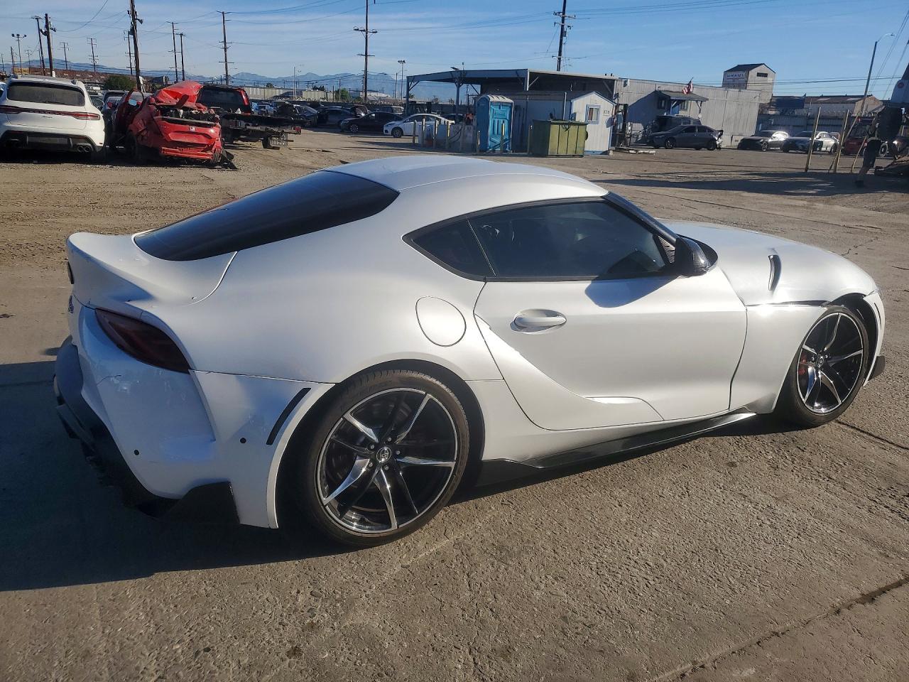 2020 Toyota Gr Supra Launch Edition - Фото 3