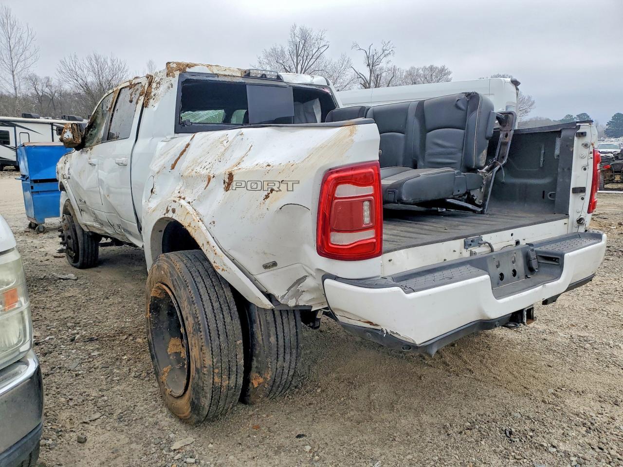 2019 Ram Trucks 3500 Laramie - Фото 2