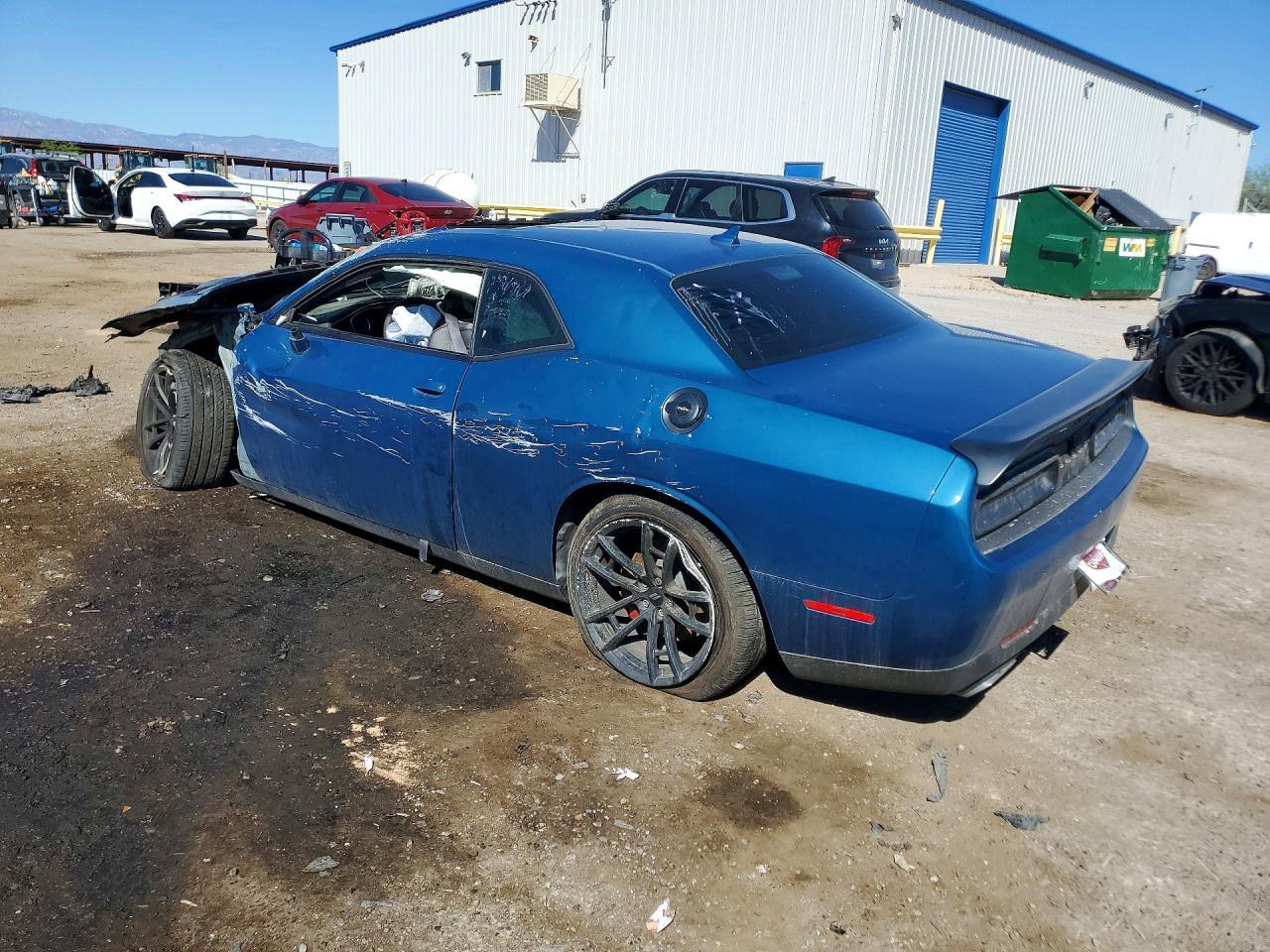 2020 Dodge Challenger R - Фото 2