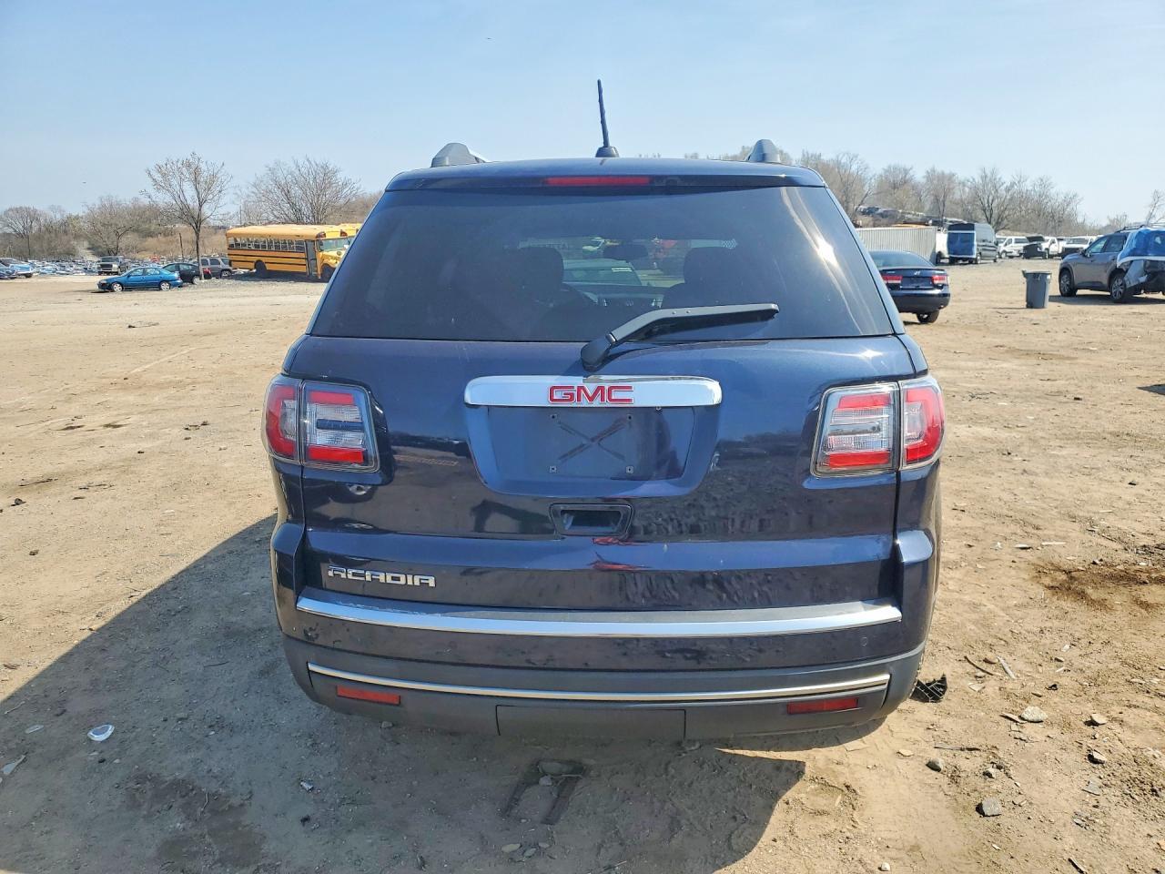 2016 GMC Acadia Sle - Image 6