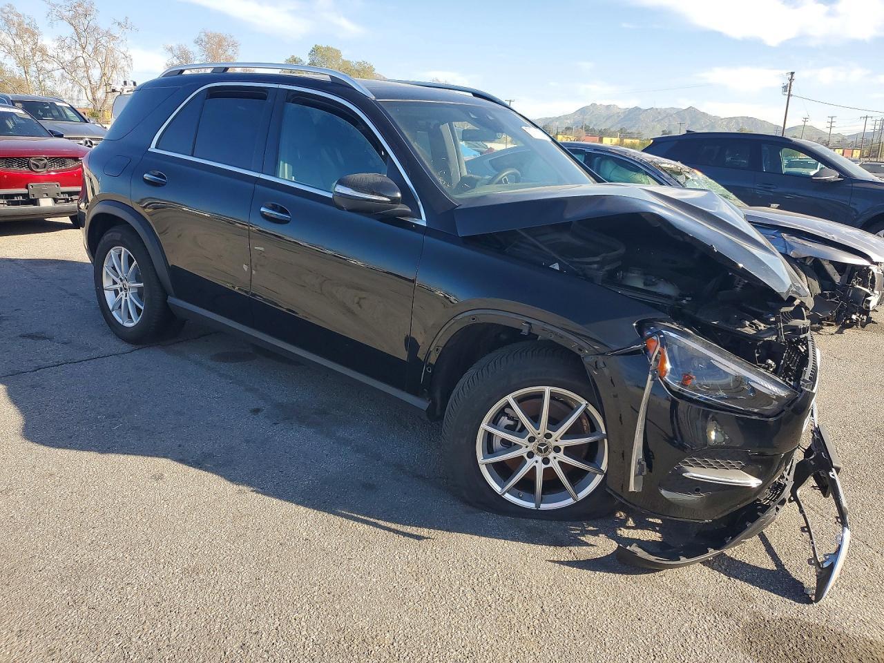 2025 Mercedes-Benz Gle 350 - Image 4