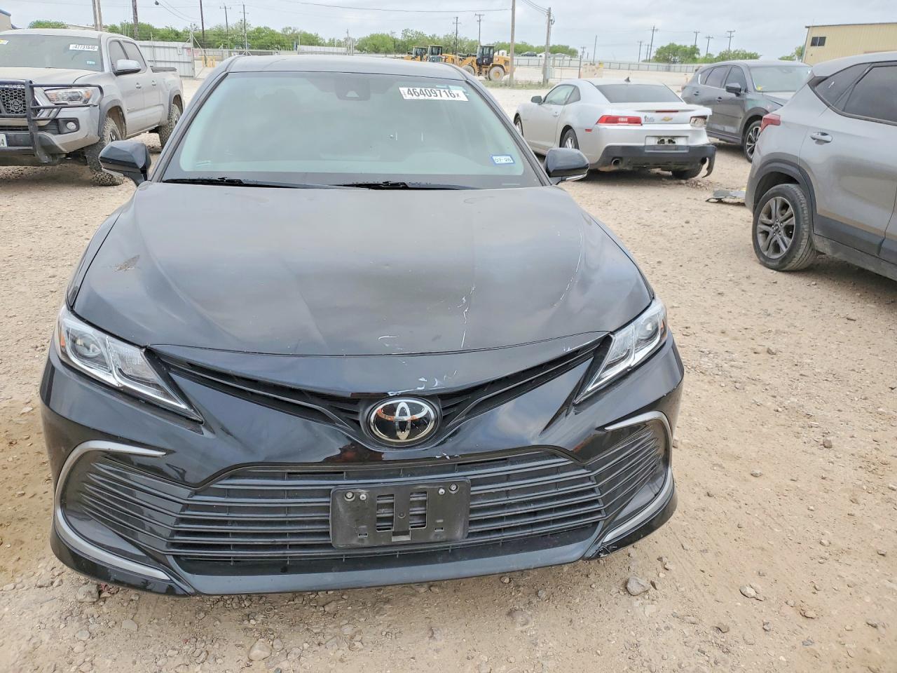 2023 Toyota Camry Le - Фото 5