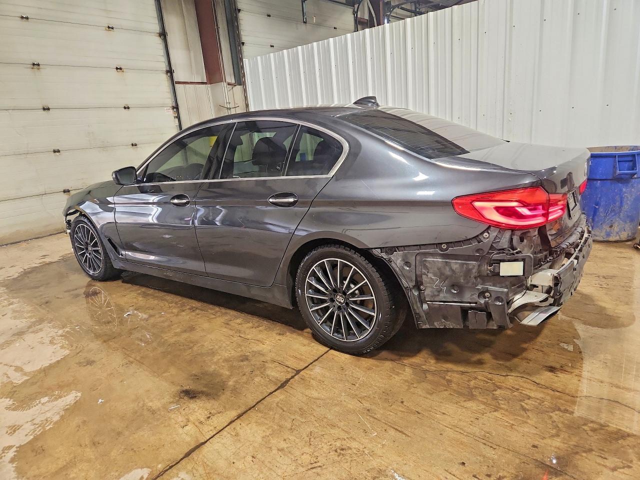 2017 BMW 540 I - Image 2