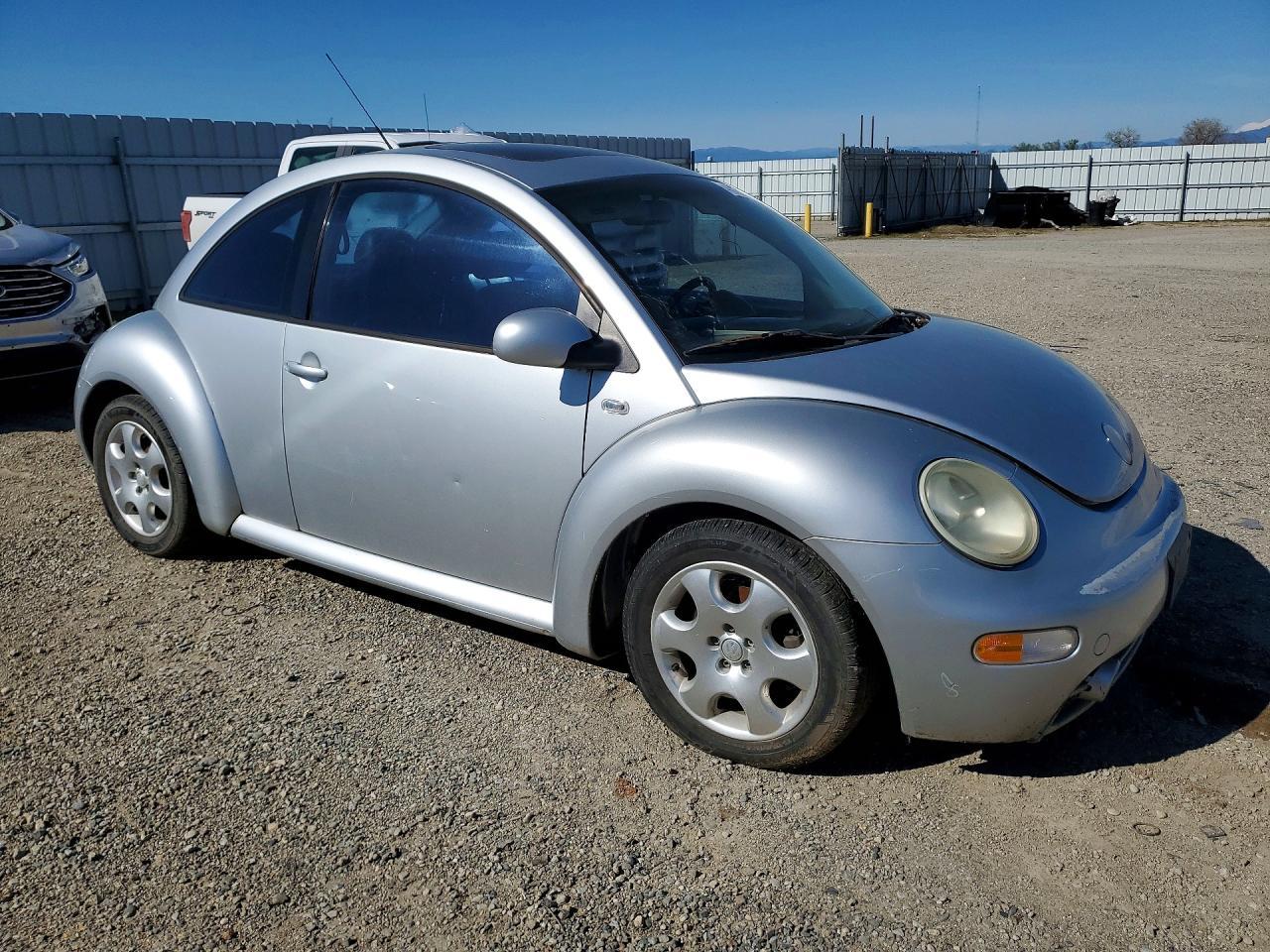 2003 Volkswagen New Beetle Gls Tdi - Image 4