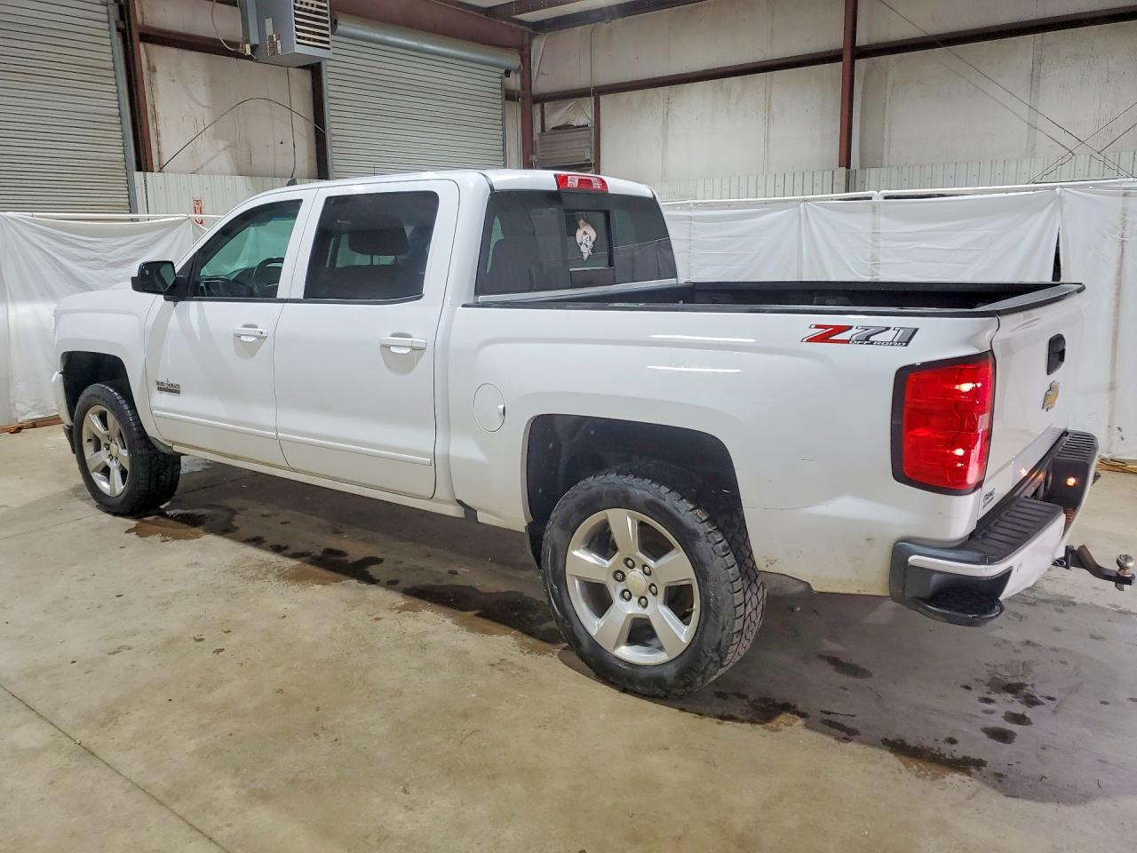 2018 Chevrolet Silverado K1500 Lt - Image 2