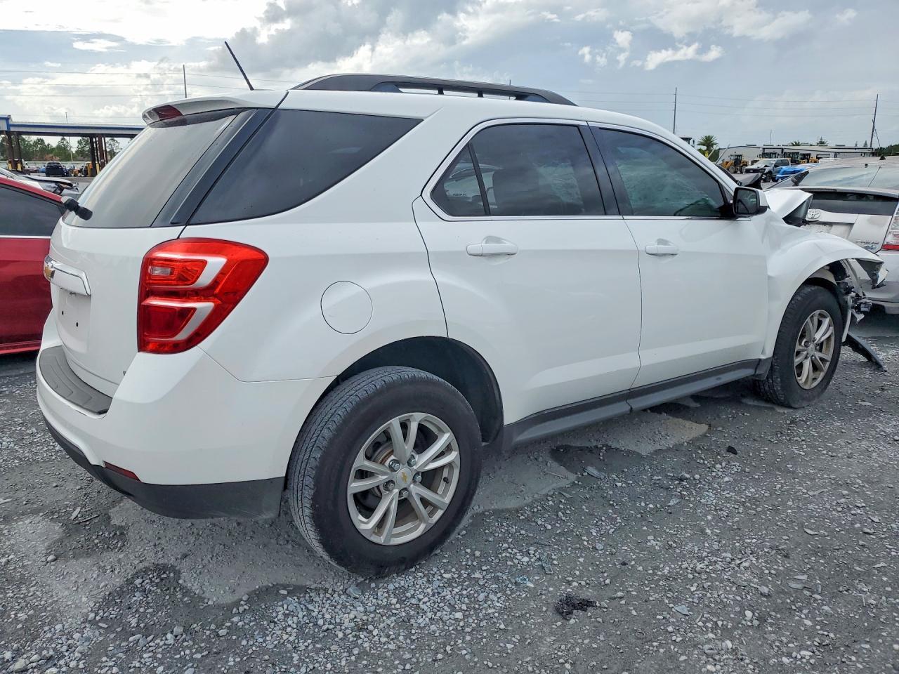 2017 Chevrolet Equinox Lt - Фото 3