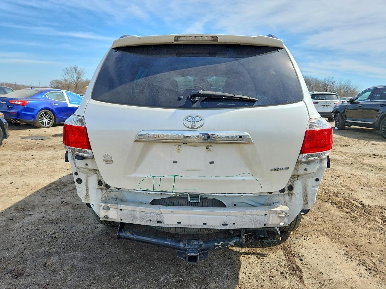 2013 Toyota Highlander Plus - Image 6