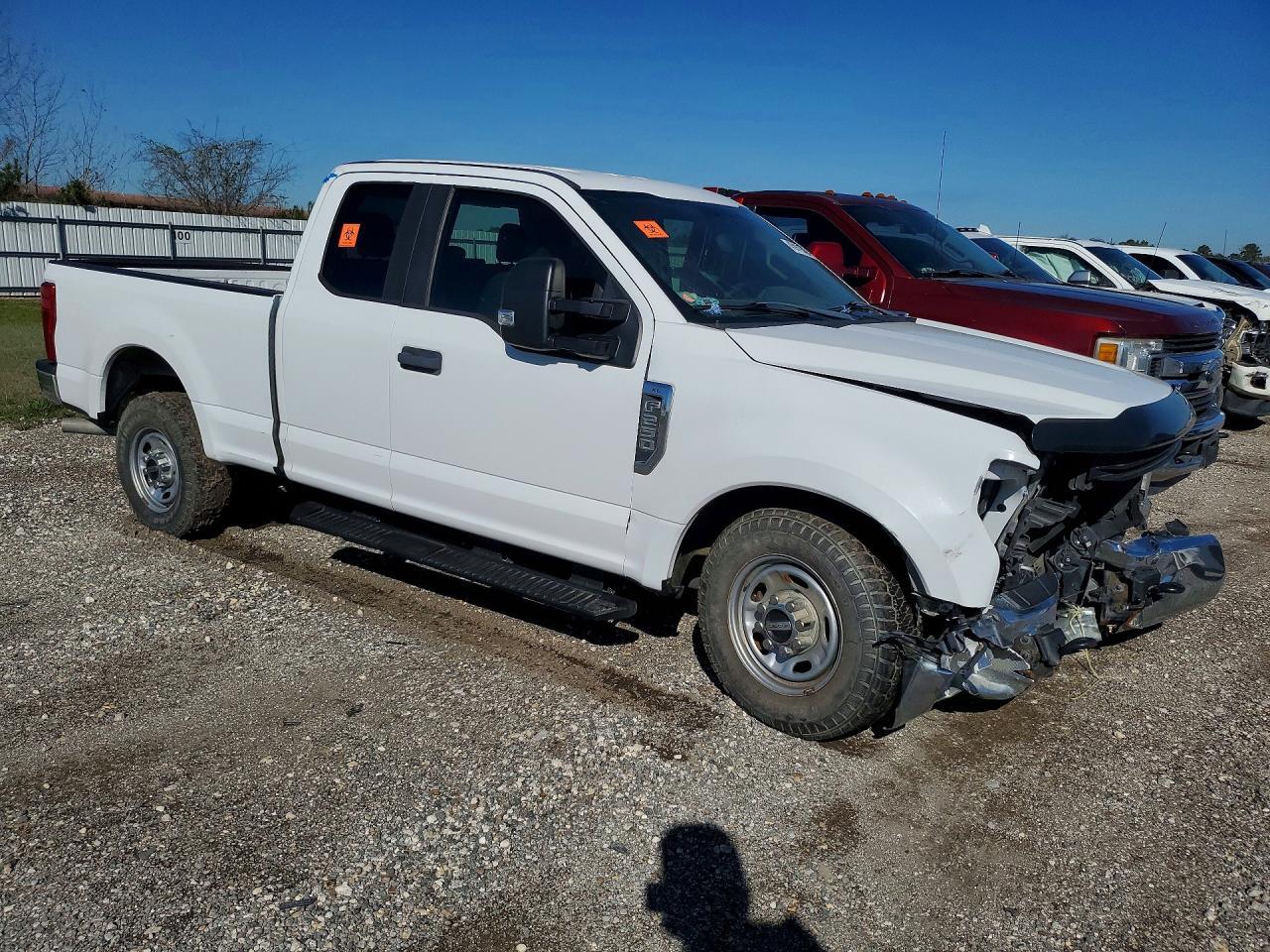 2019 Ford F250 Xl 6.2L V8 Ffv Ext Cab - Image 4