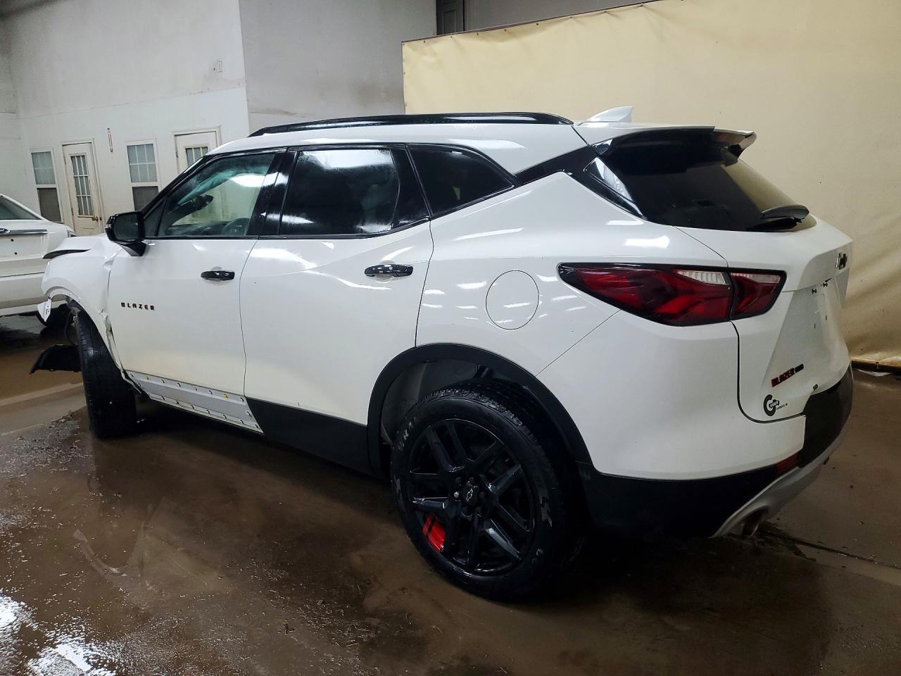 2021 Chevrolet Blazer 2Lt - Фото 2