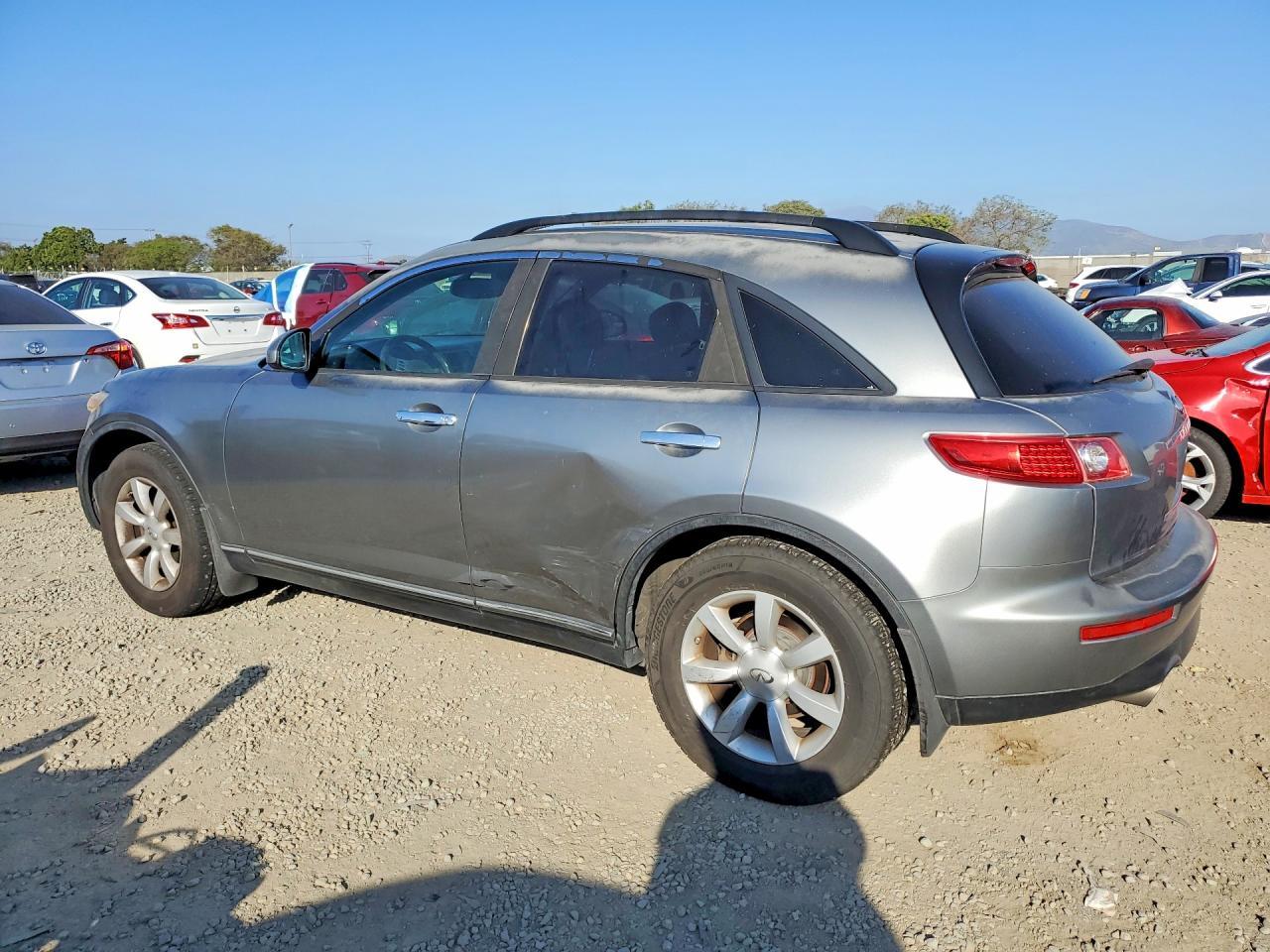 2005 Infiniti Fx35 Base - Image 2