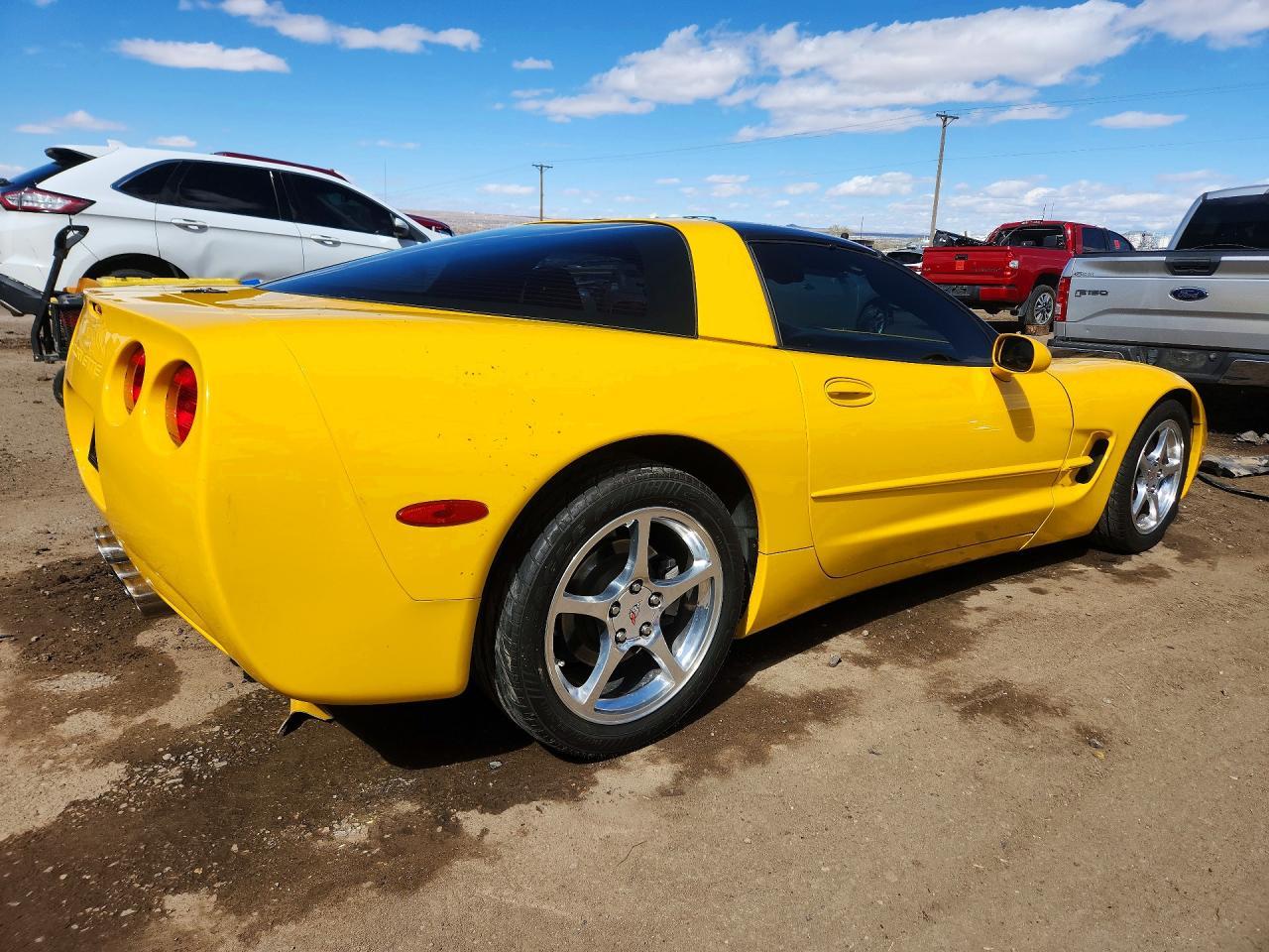 2004 Chevrolet Corvette - Фото 3